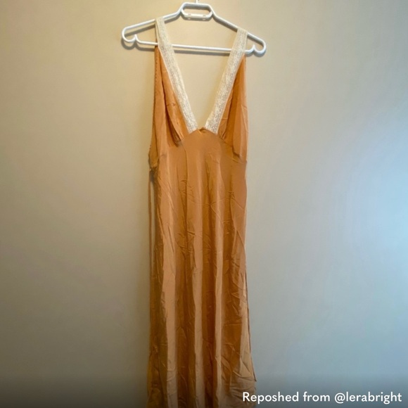 Aritzia Le Fou Wilfred Adelphie Dress - Picture 3 of 9